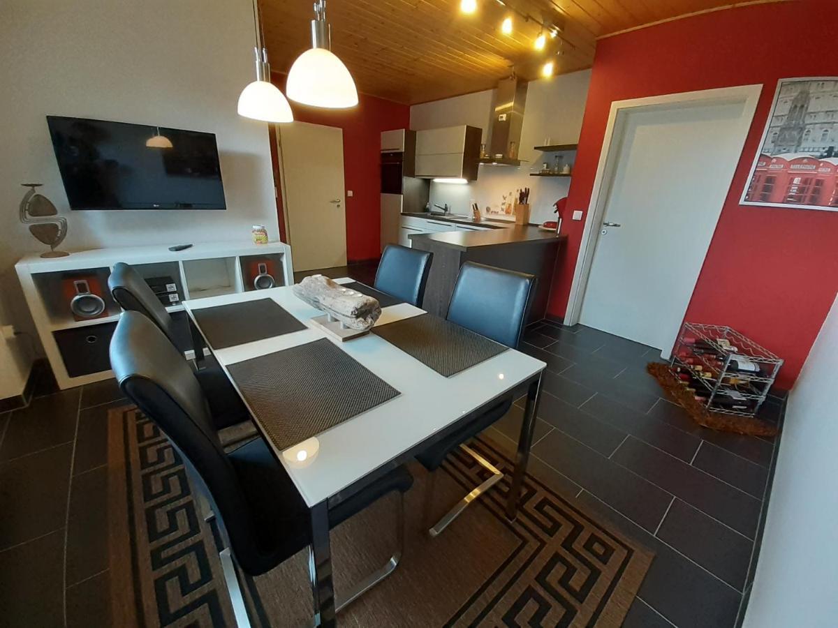 Ferienwohnung Terrasse Parkplatz Wallbox Nuerburgring Herresbach Exterior foto