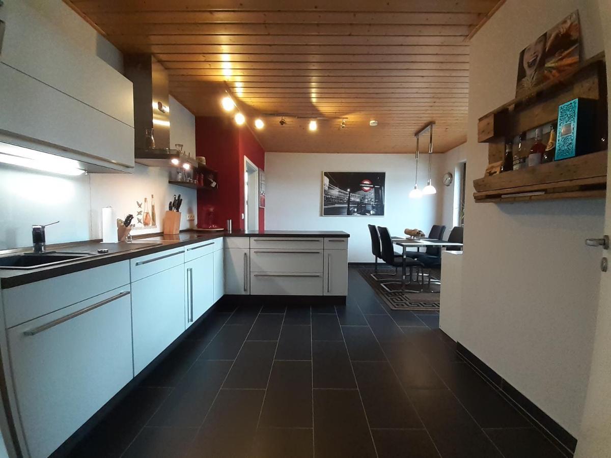 Ferienwohnung Terrasse Parkplatz Wallbox Nuerburgring Herresbach Exterior foto